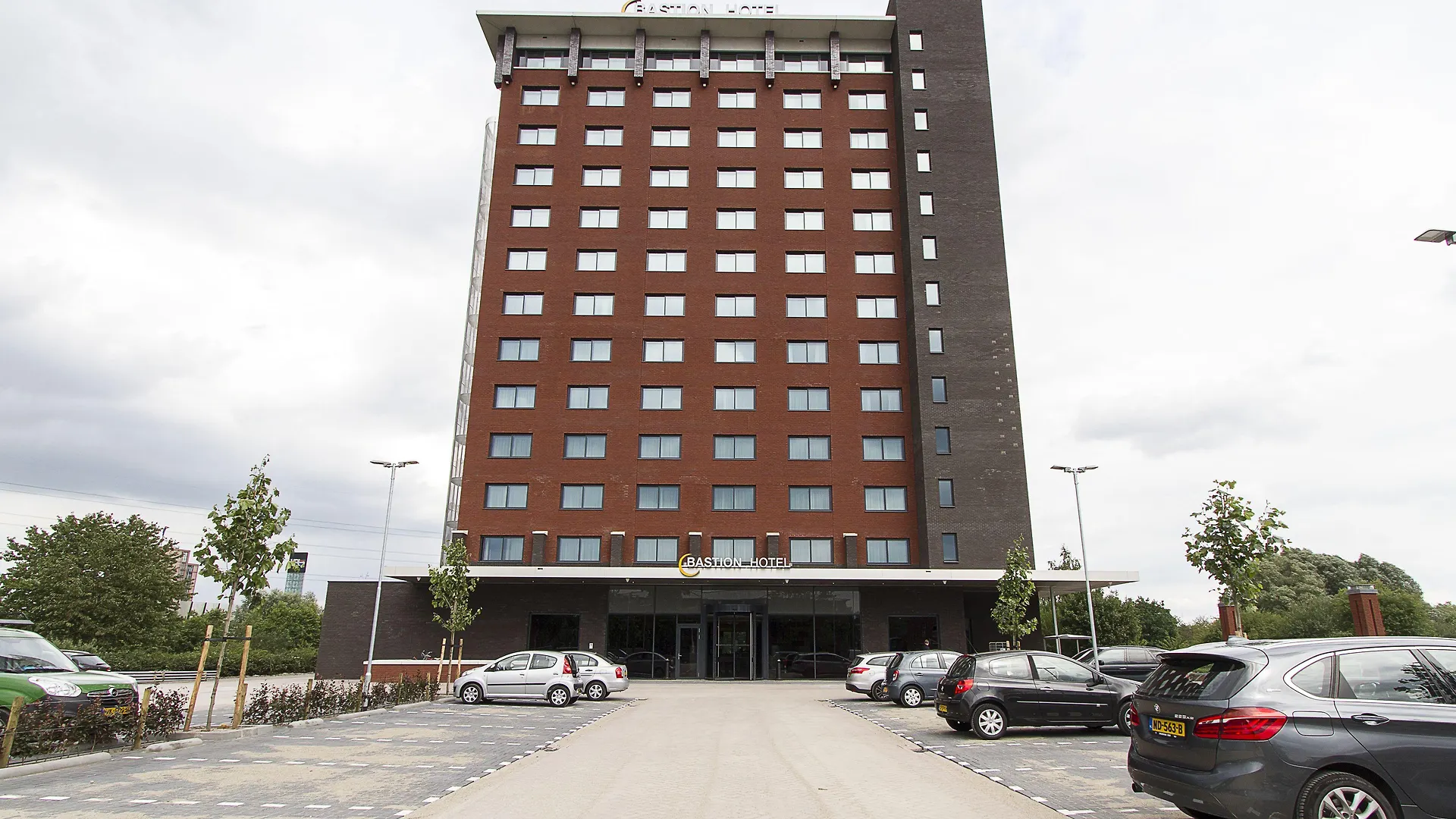 Verblijven bij Piazza Center: 4 Airport Hotels Vergeleken