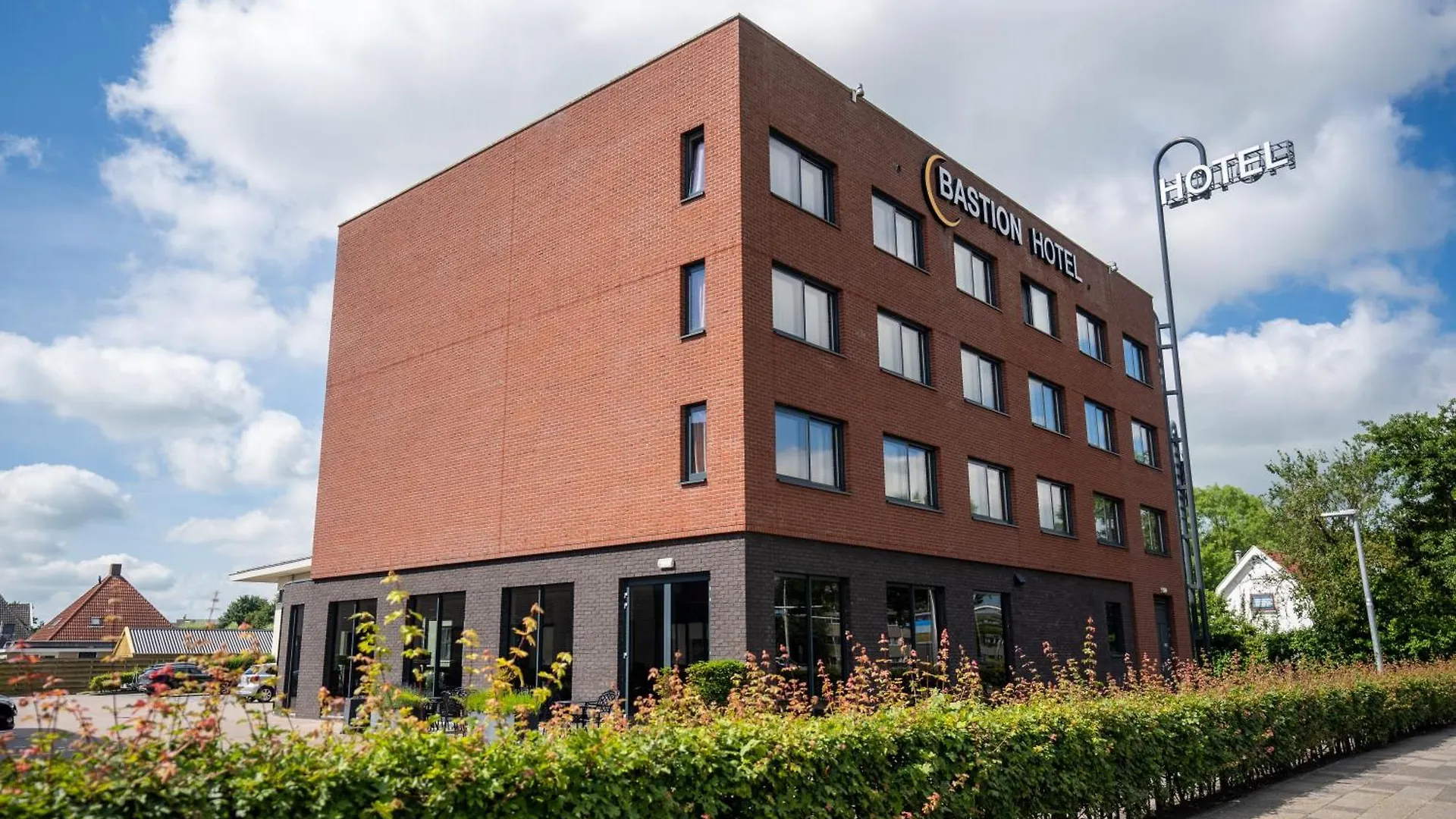 5 Hotels bij Dekema State die het Waard Zijn