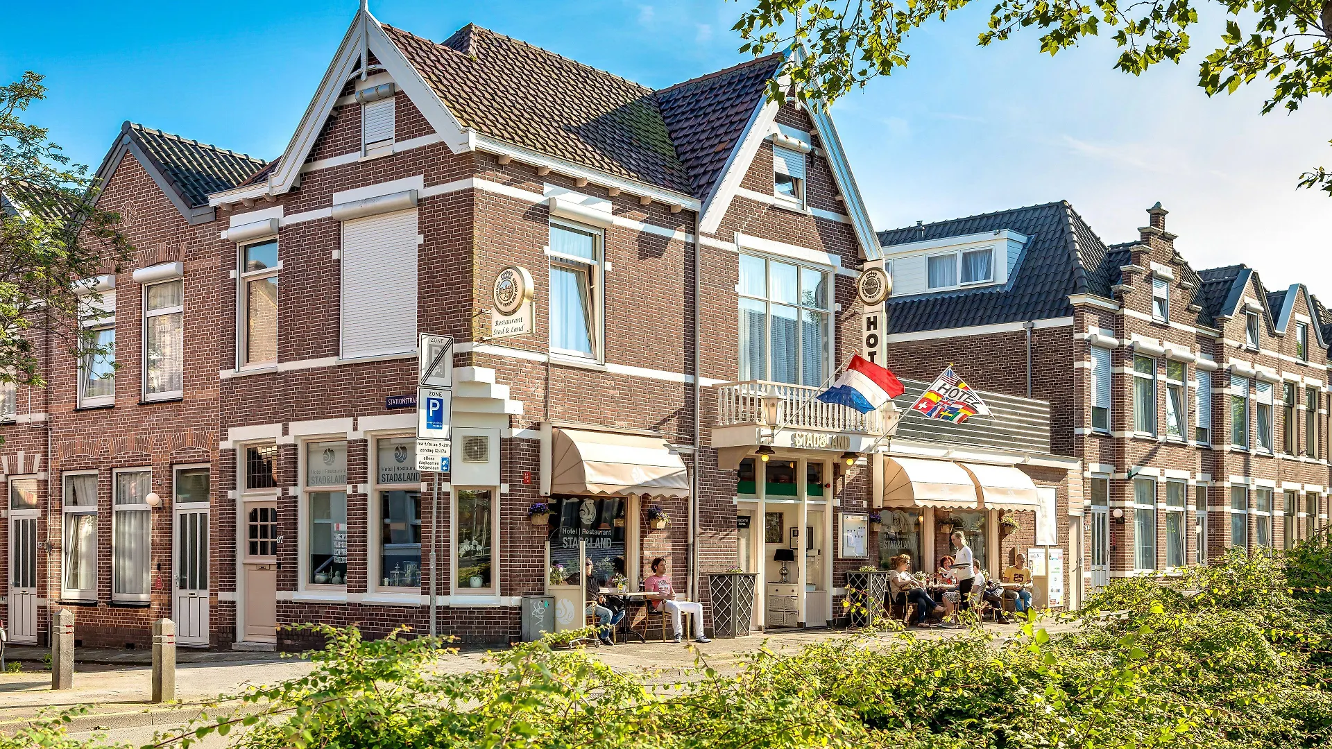 12 Centrale Hotels vlak bij Ruïnes Slot op de Hoef